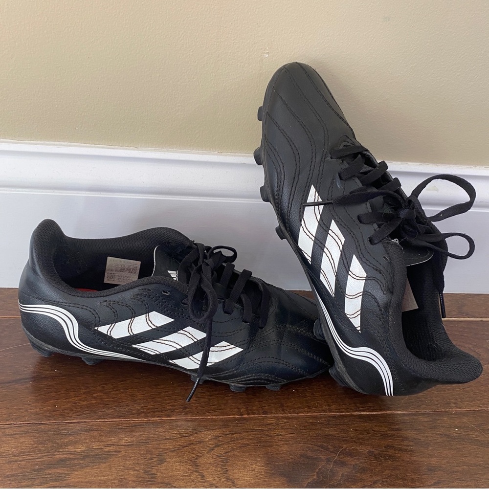 Adidas Copa Sense .4 FG Shadowportal - Black/White soccer cleats big kid’s 5.5